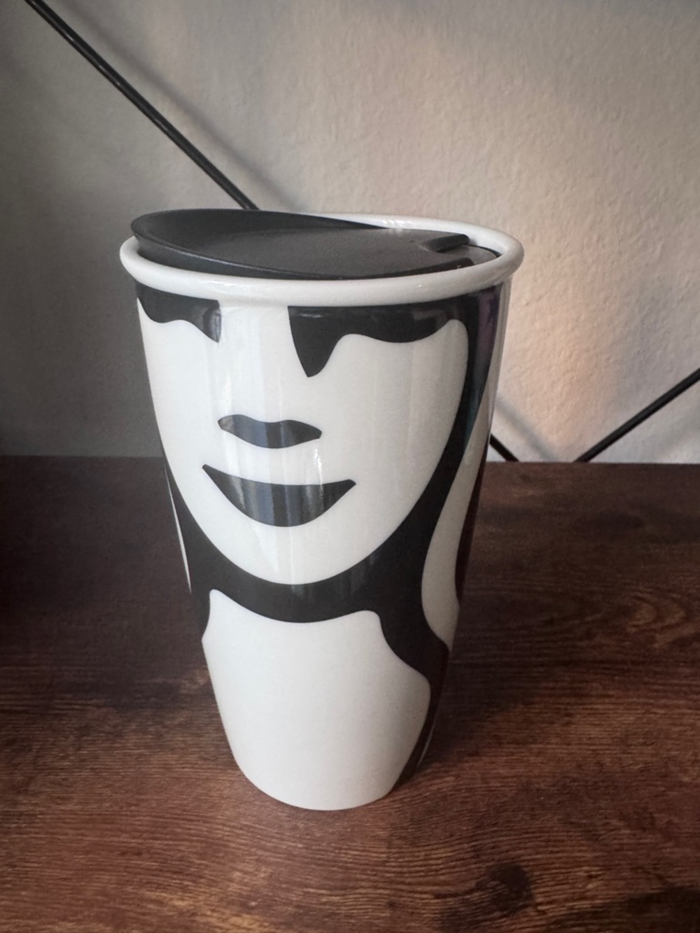 Starbucks 2015 Black/White Face Supergraphic Siren 12 oz